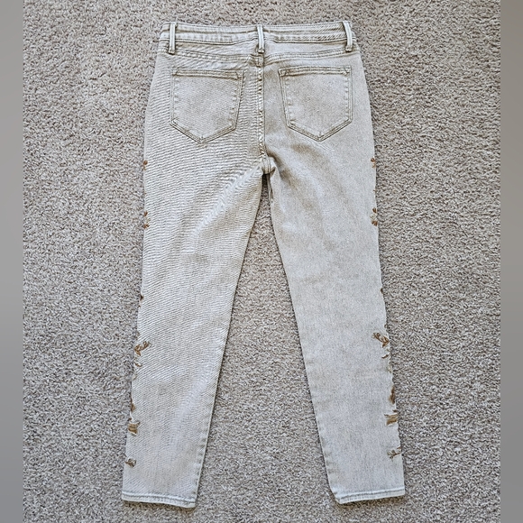 Driftwood Jackie High-Rise Embroidered Jeans Size 28 - Picture 4 of 6